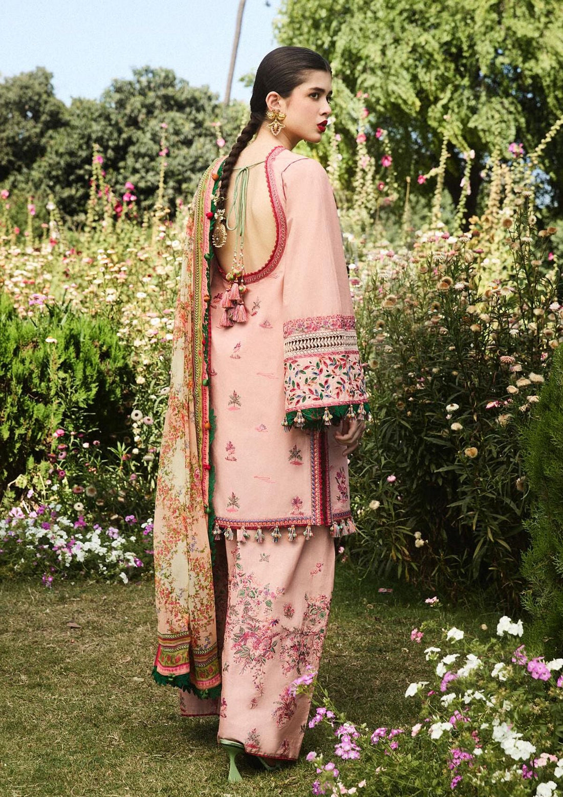 Lawn Collection - Hussain Rehar - SS 24 - D#494 - Pune