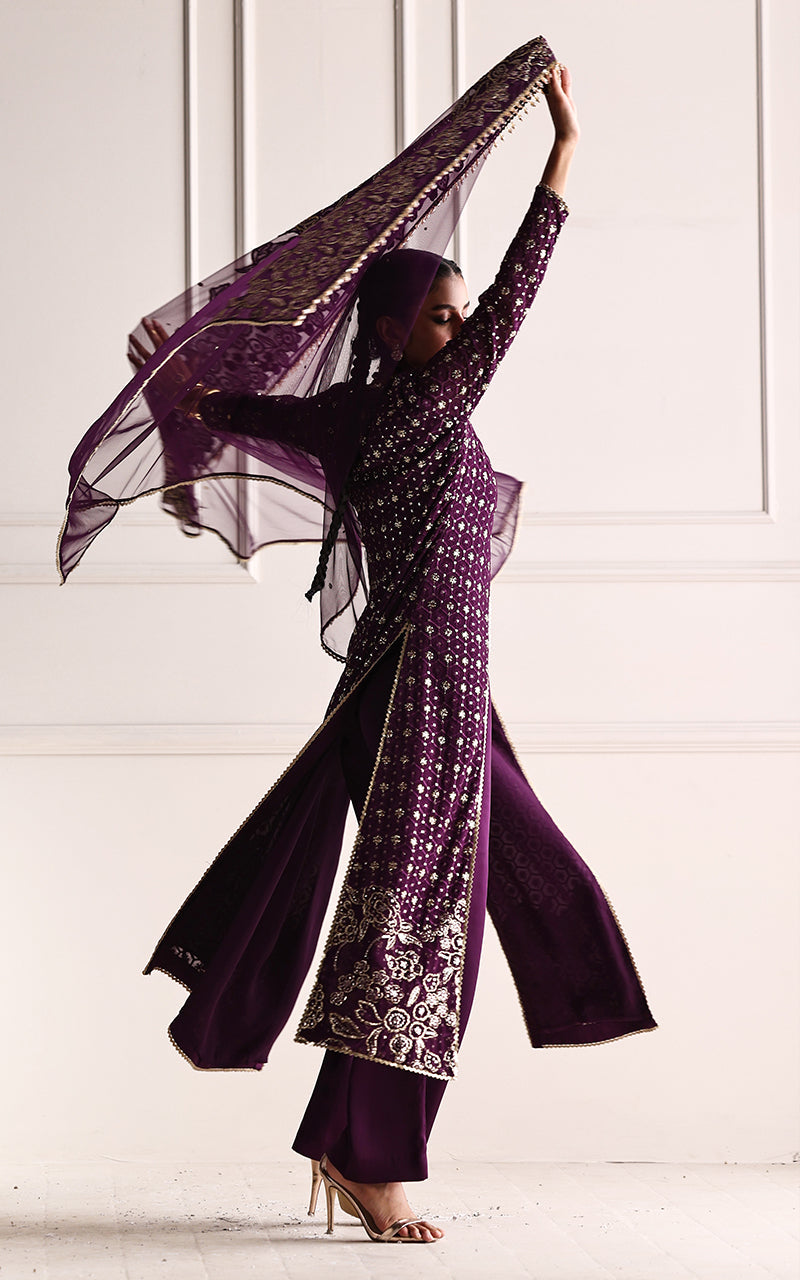 Threads and Motifs | Char Bagh Formals | 9964 - Official Threads and Motifs stockist in UK - Sakeena London