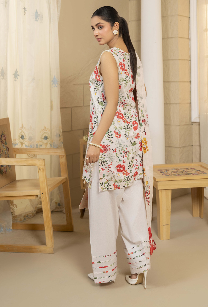 Humdum | Senora Lawn 25 | Senora - D05 - Official Humdum stockist in UK - Sakeena London