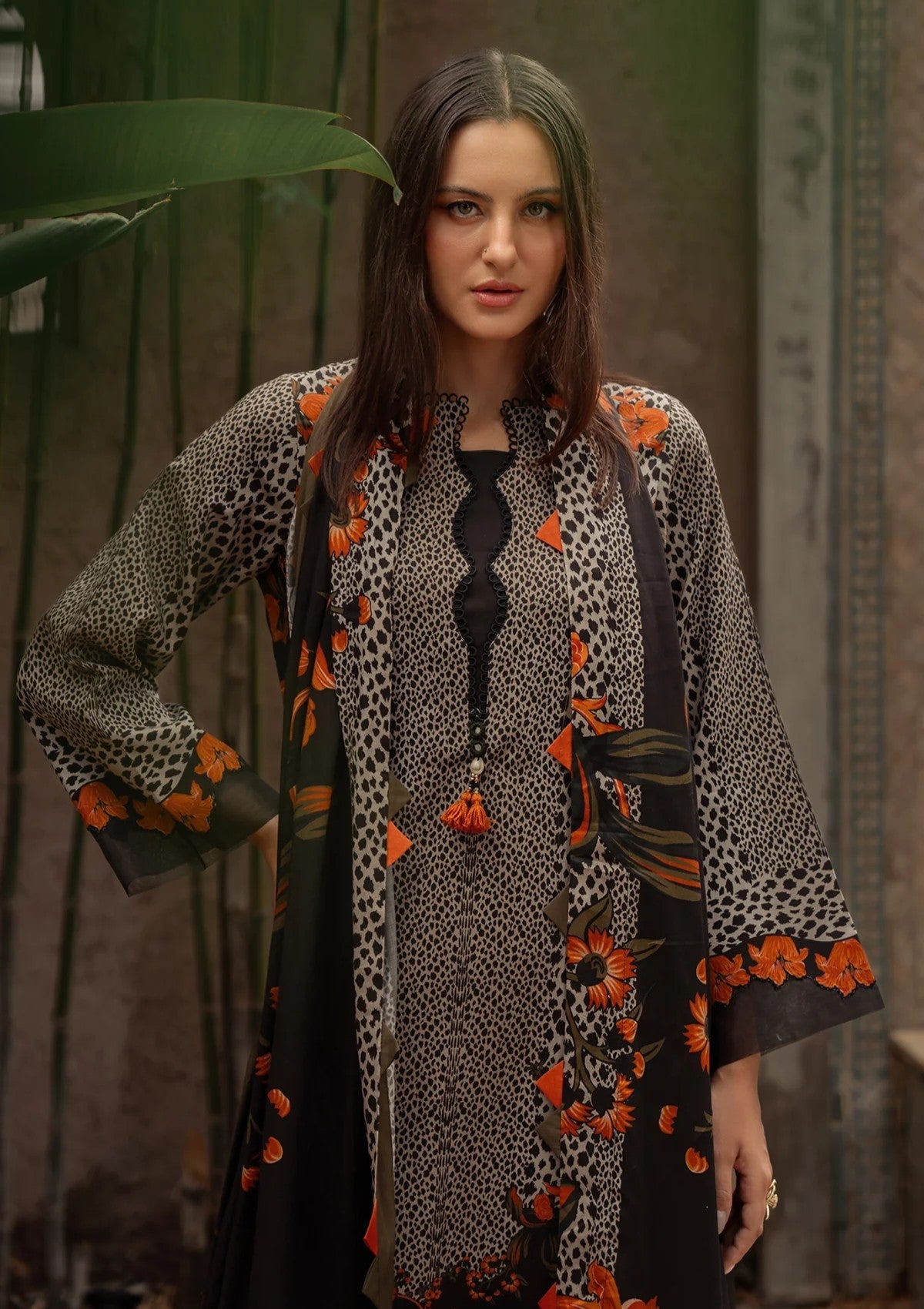 Winter - Charizma - C-Prints - Linen 25 - CPW5-08
