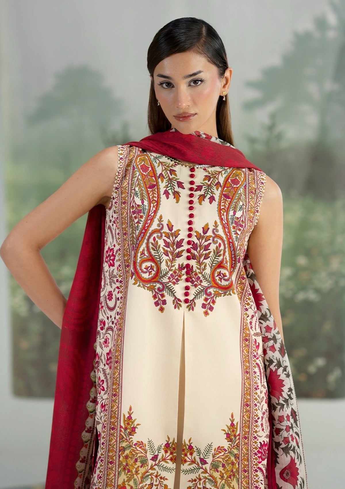 Lawn - Saira Rizwan - Joolie Prints 25 - JPU#08 - SUNDAY STROLL