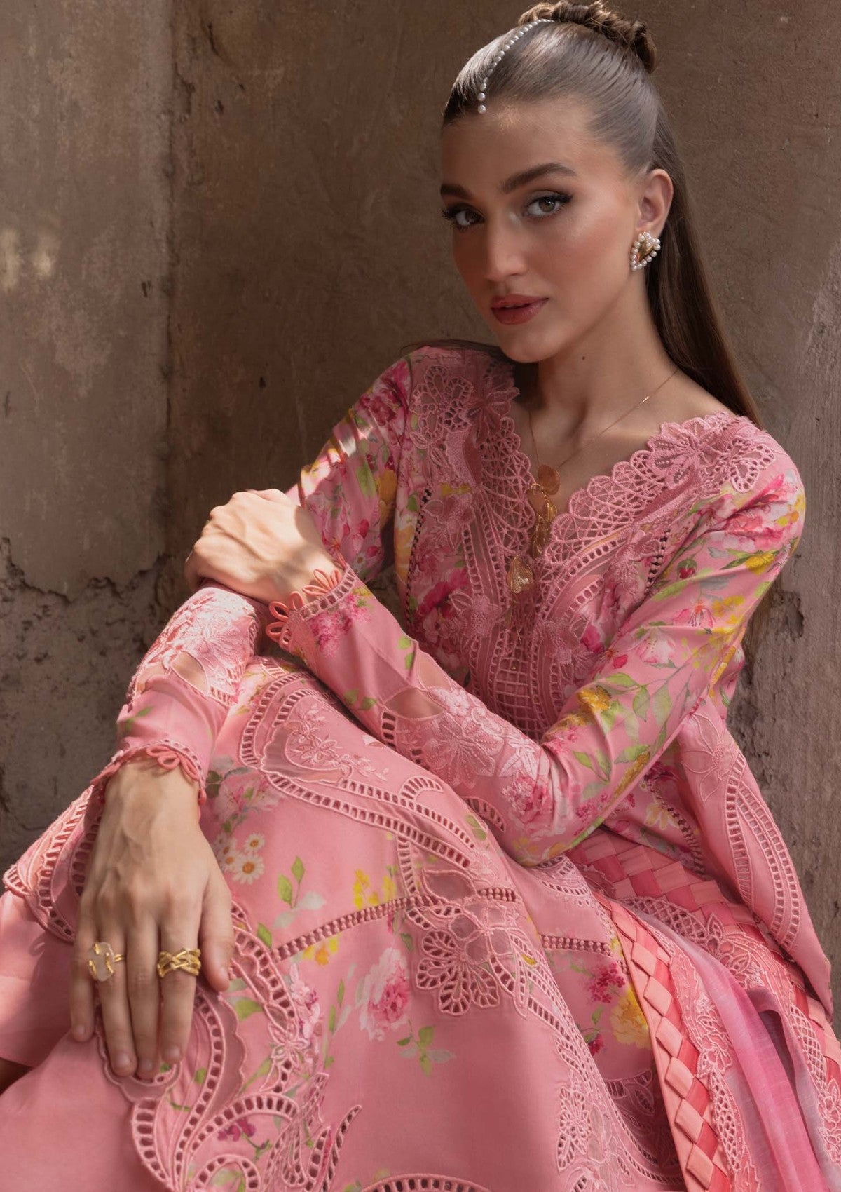 Lawn - Crimson - Tasawar - CT25#2A - PETALS AND PROMISES