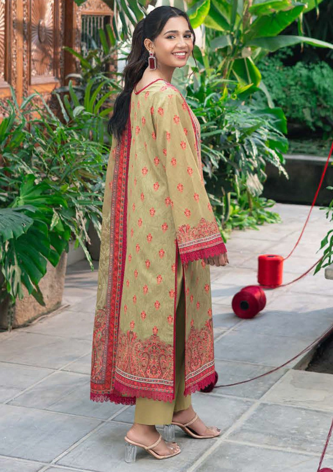Lawn - Asim Jofa - Essential 25 - Vol-05 - AJUUB-28