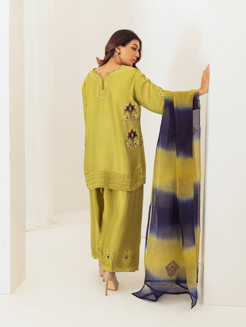 Farah Zubair | Luxury Pret | Zahra - Official Farah Zubair stockist in UK - Sakeena London