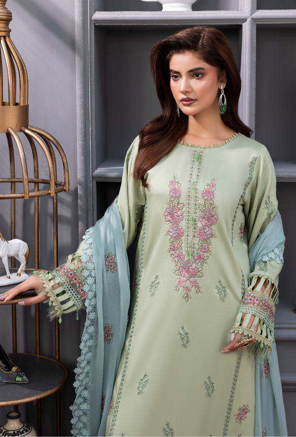 Humdum | Fareesha 26 | D06 - Official Humdum stockist in UK - Sakeena London