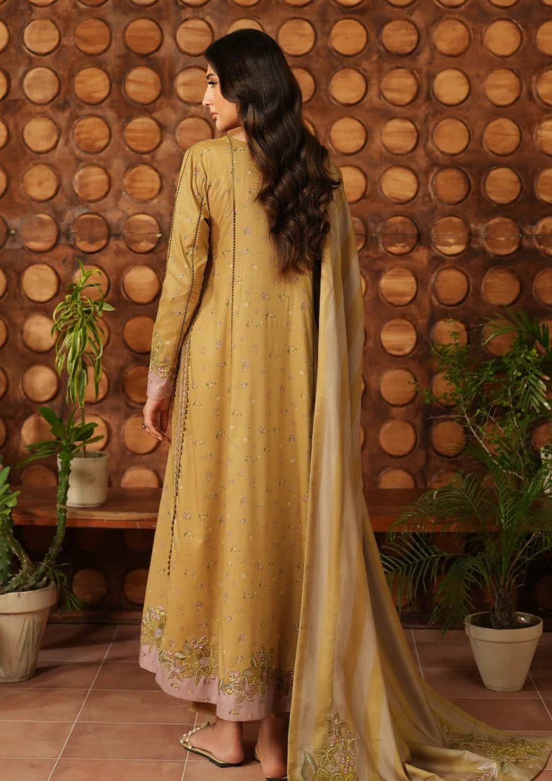Winter - Iznik - Pre-Fall 25 - IPF#04