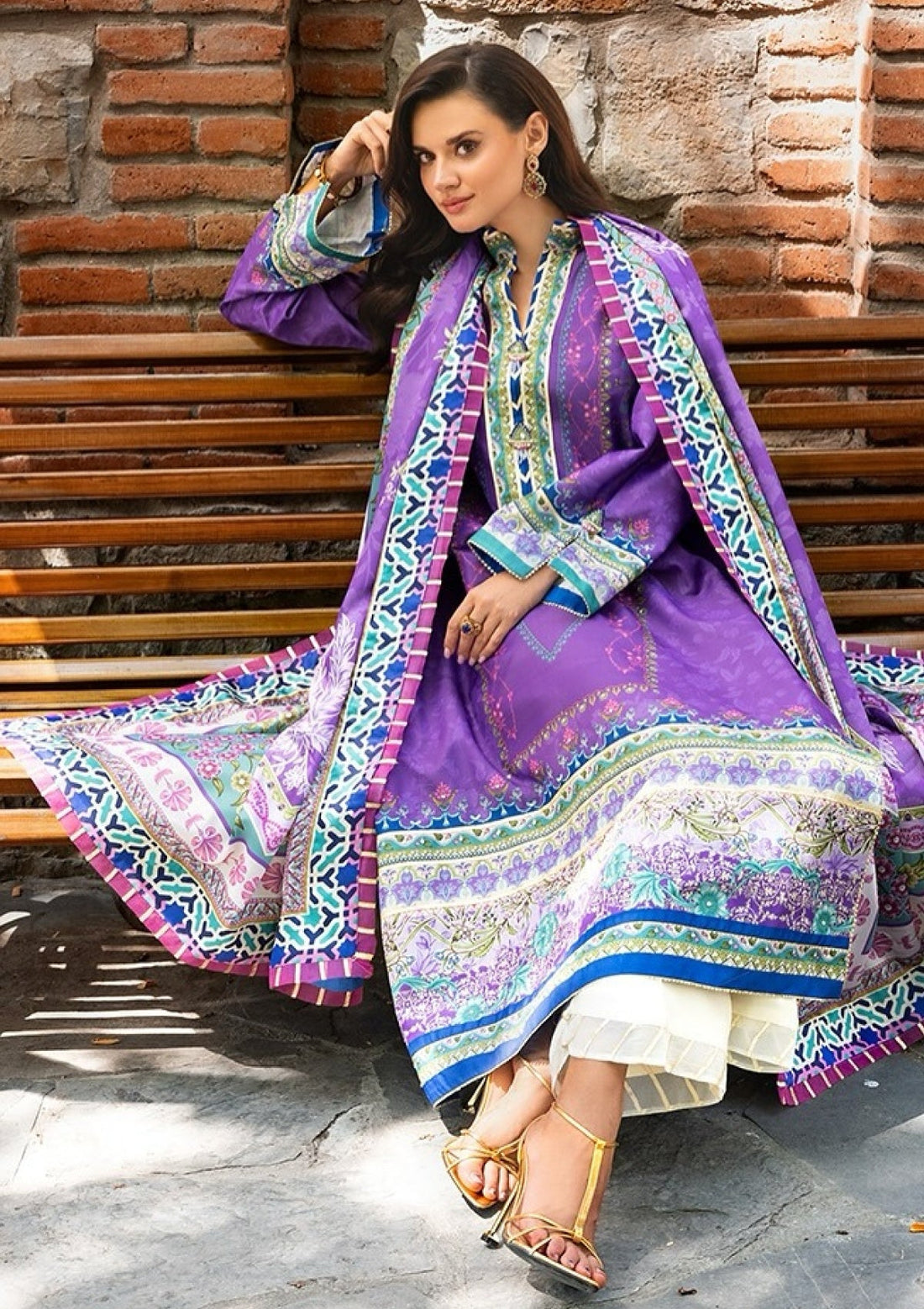 Winter - Mushq - Hemline - Nirvana Silk 25 - HNP#02 - Cosmic Spindle