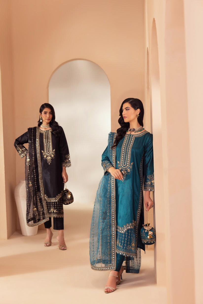 Mohagni | Heer Formals | MGS-21 - Official Mohagni stockist in UK - Sakeena London