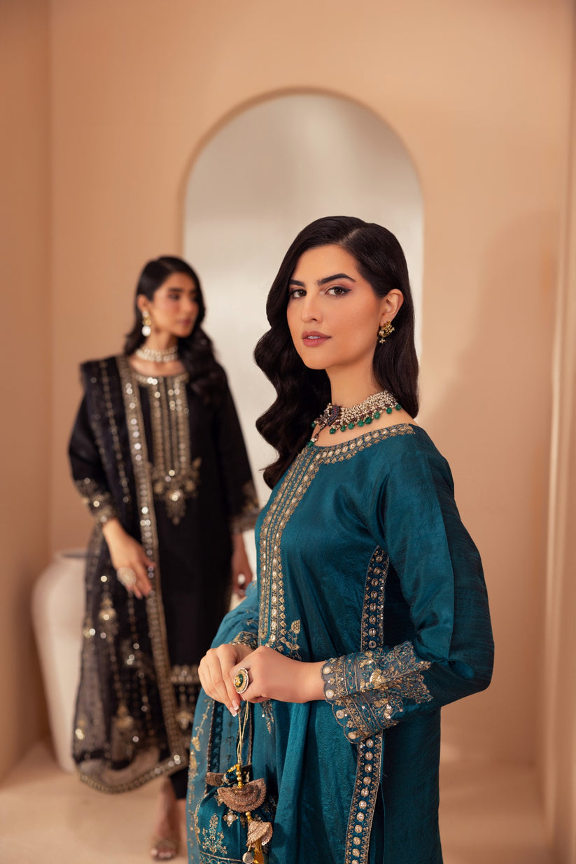 Mohagni | Heer Formals | MGS-21 - Official Mohagni stockist in UK - Sakeena London
