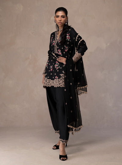 Zainab Chottani | Eid Edit 26 | Midnight Rose