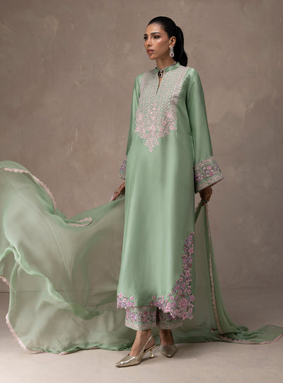 Zainab Chottani | Eid Edit 26 | Mint Bloom