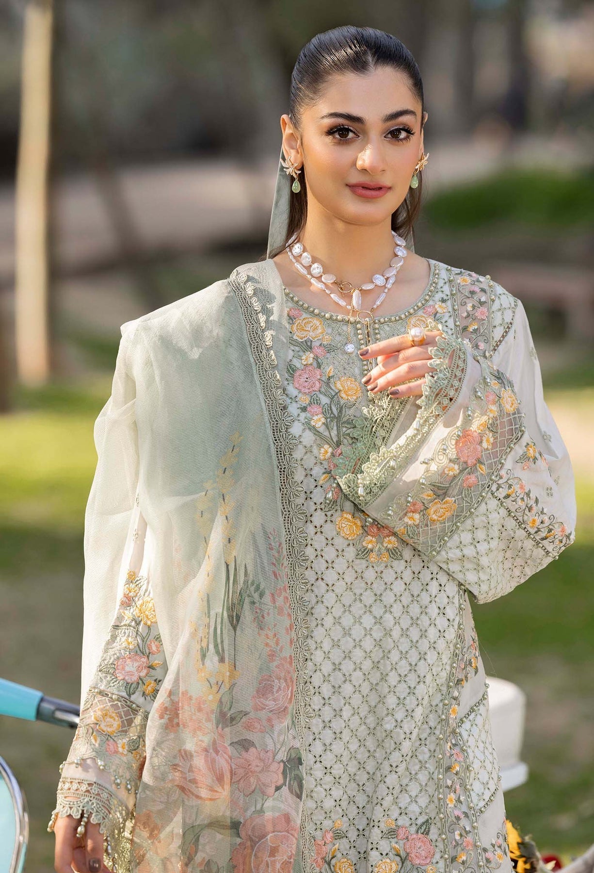 Adans Libas | Gul Rukh Lawn 25 | RUKH 2831 - Official Adans Libas stockist in UK - Sakeena London