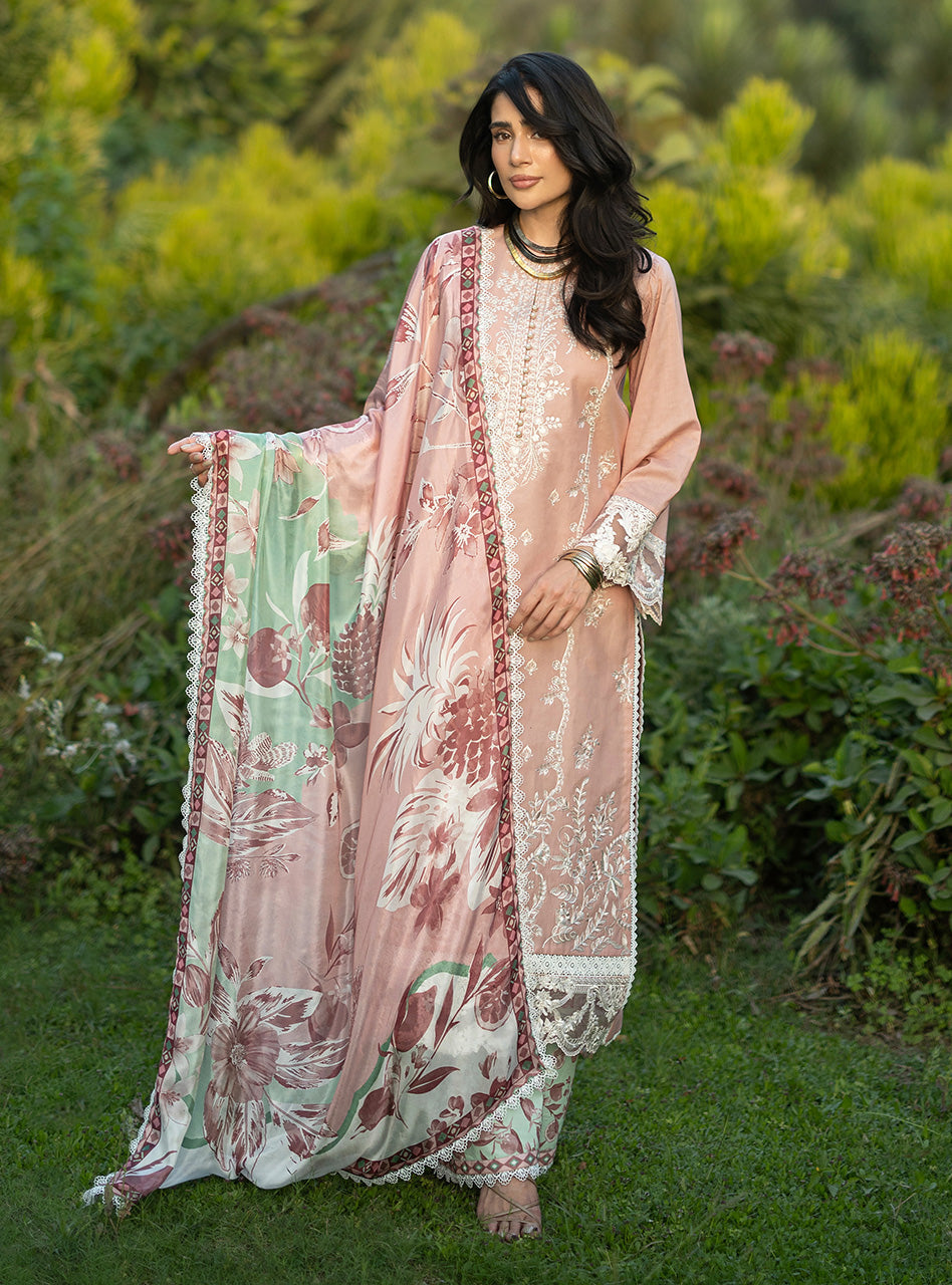 Zainab Chottani | Luxe Lawn 26 | Esme - 02