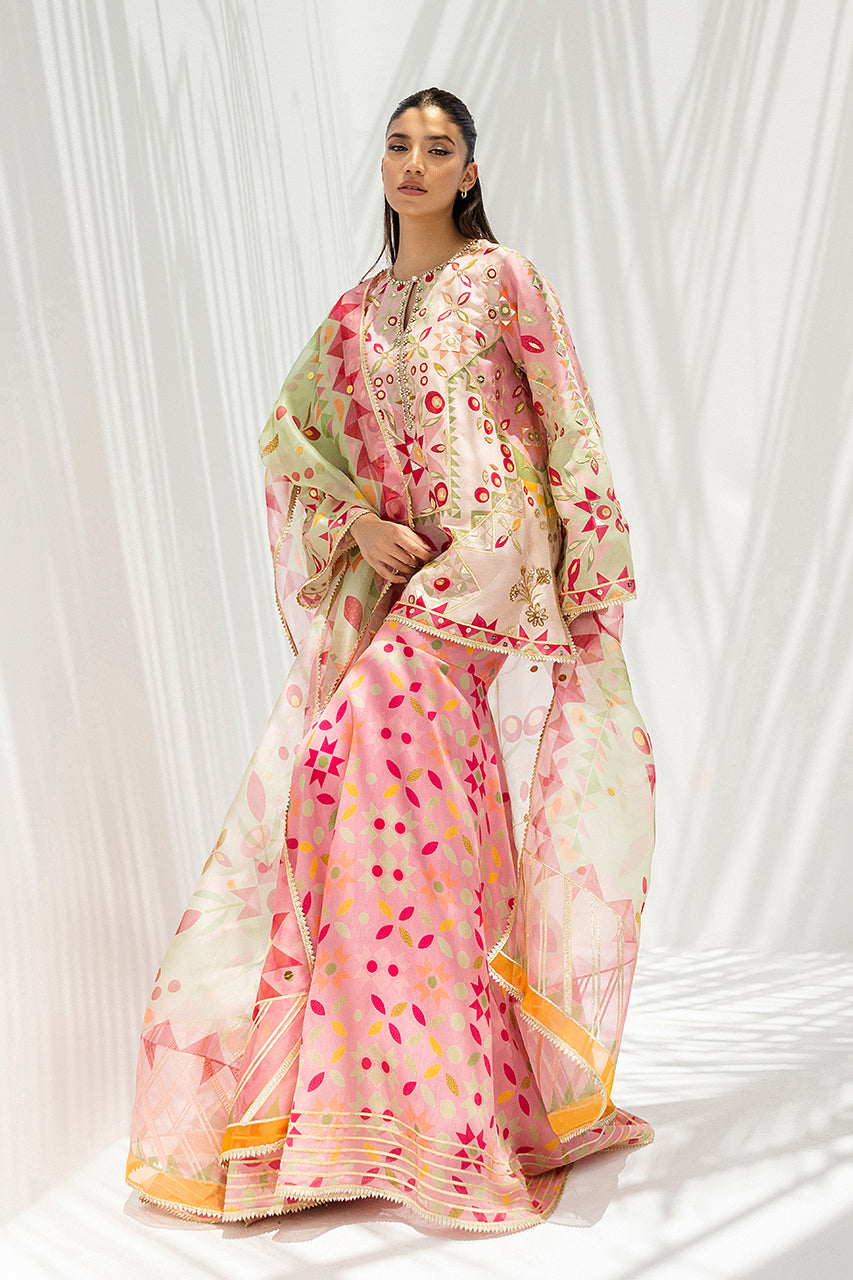 Sania Maskatiya | Fall Festive Glimmer | Vaya - Official Sania Maskatiya stockist in UK - Sakeena London