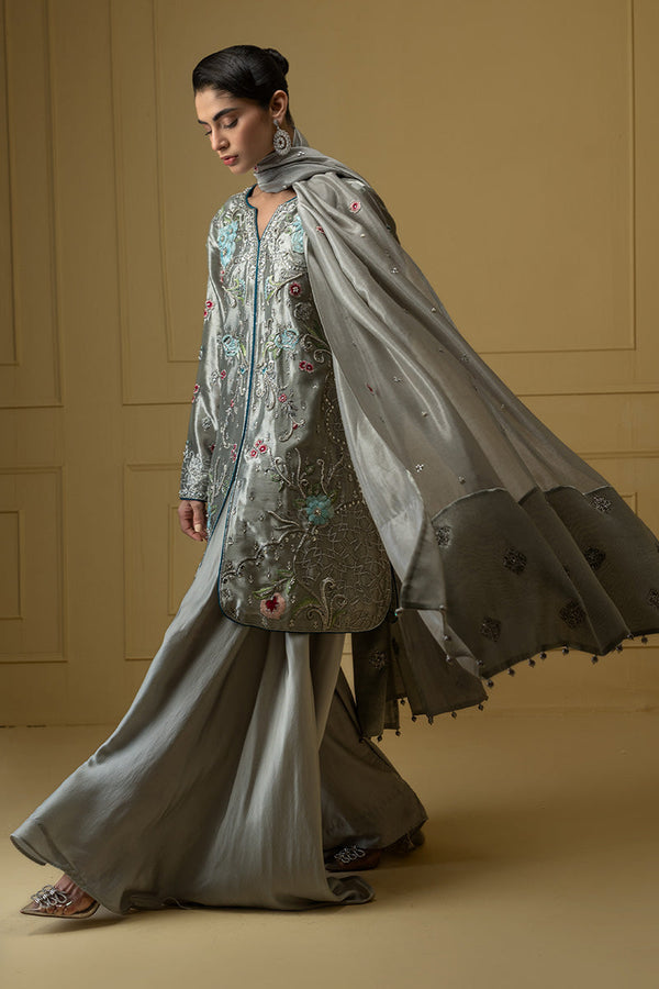 Sana Abbas | Suvi Wedding Formals | MIREA - Official Sana Abbas stockist in UK - Sakeena London