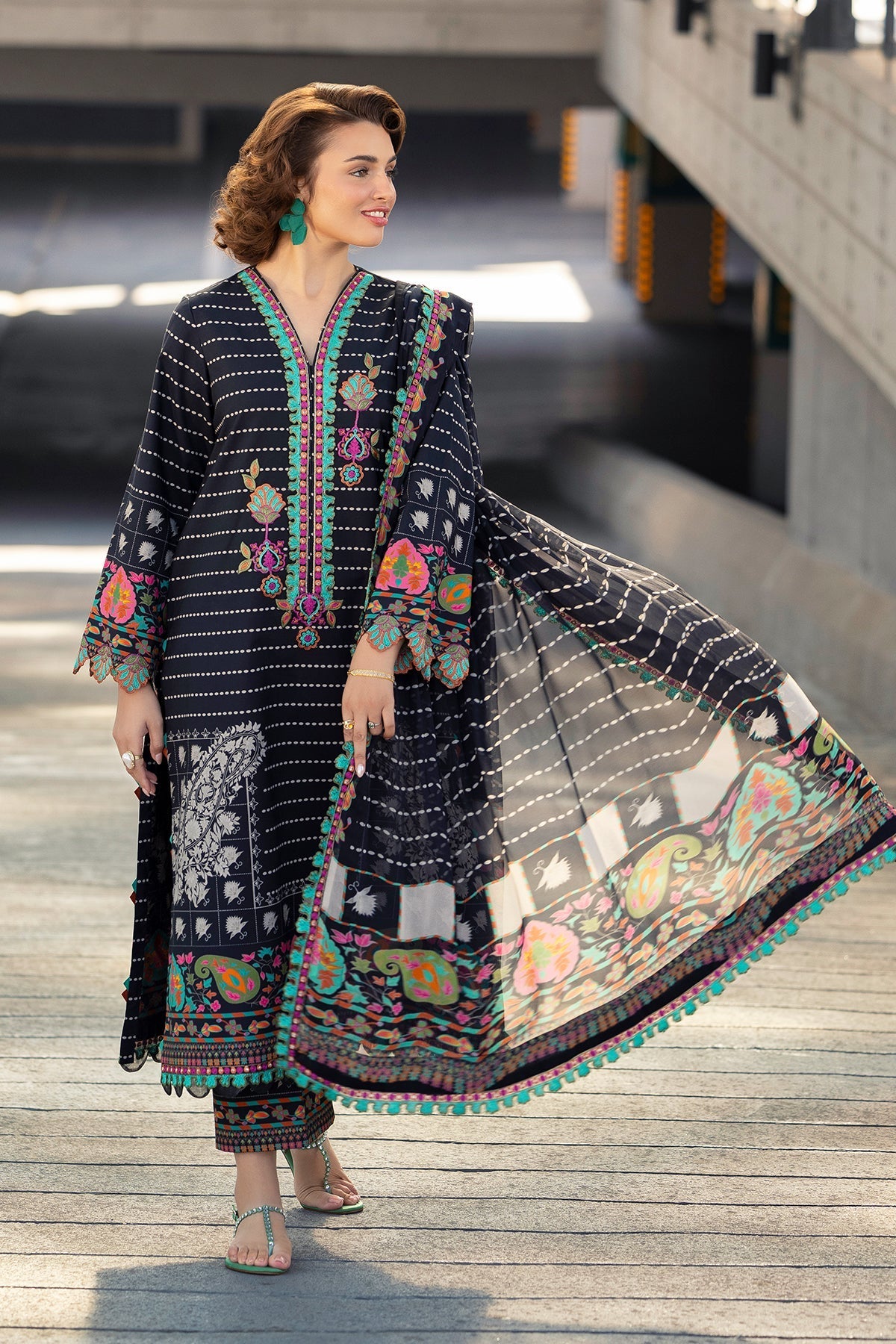 Charizma | Aniq Lawn | AN6-09
