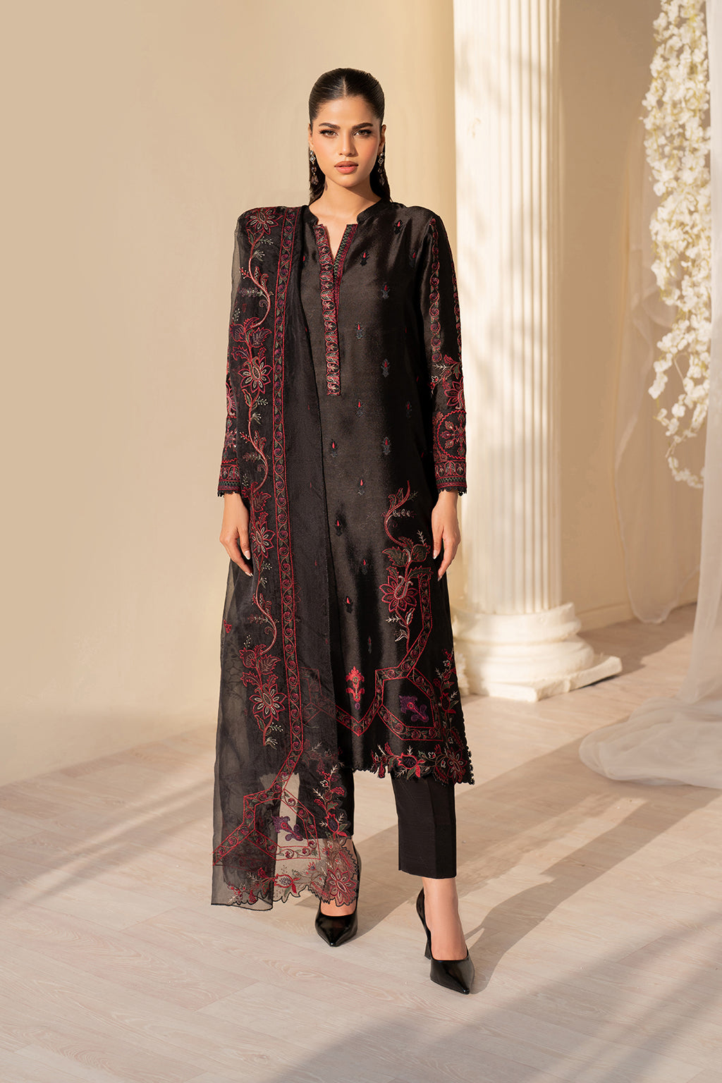 Iznik | Festive Formal | UE-434 Embroidered Pure silk - Official Iznik stockist in UK - Sakeena London