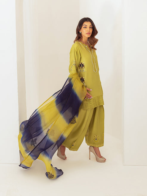 Farah Zubair | Luxury Pret | Zahra - Official Farah Zubair stockist in UK - Sakeena London