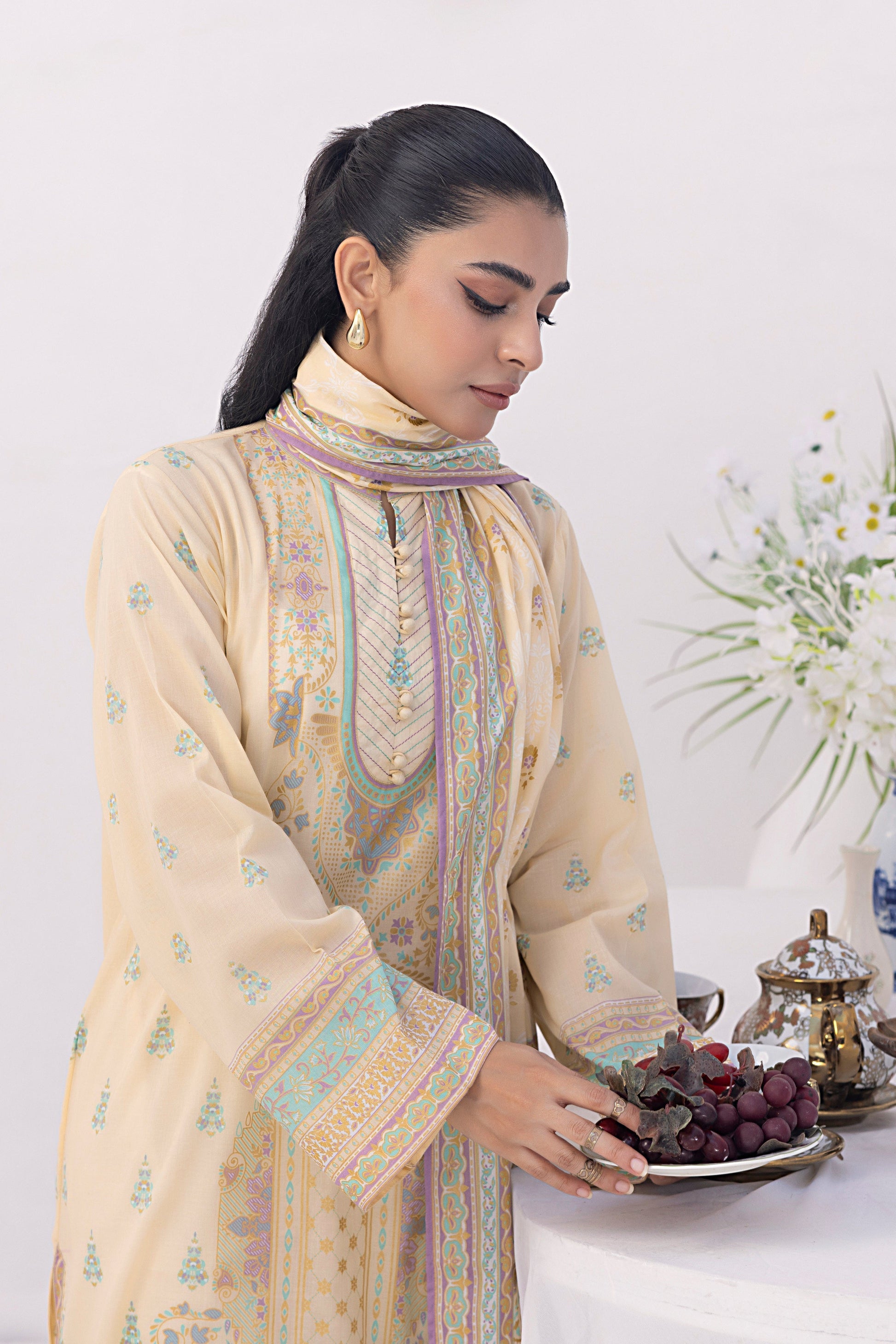 LSM | Winter Marina 24 | 0012 - Official LSM stockist in UK - Sakeena London
