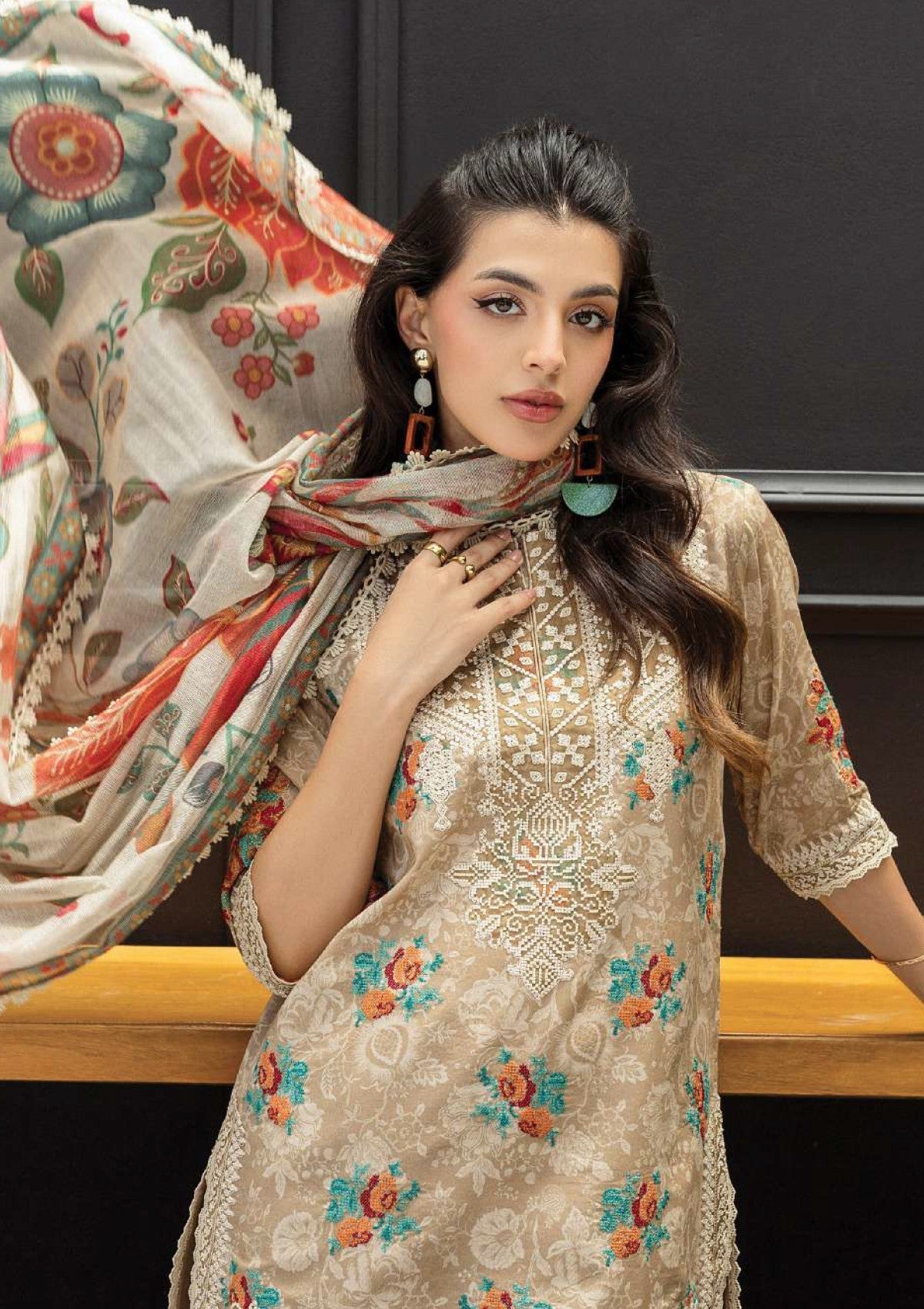 Lawn - Zainab Chottani - Tahra 25 - Aymah
