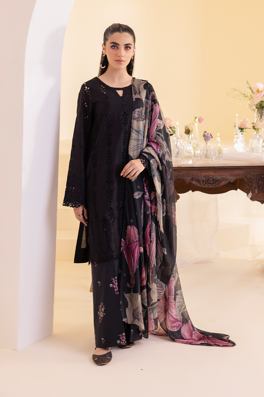 Iznik | Exclusive Lawn | UE-253 EMBROIDERED LAWN - Official Iznik stockist in UK - Sakeena London