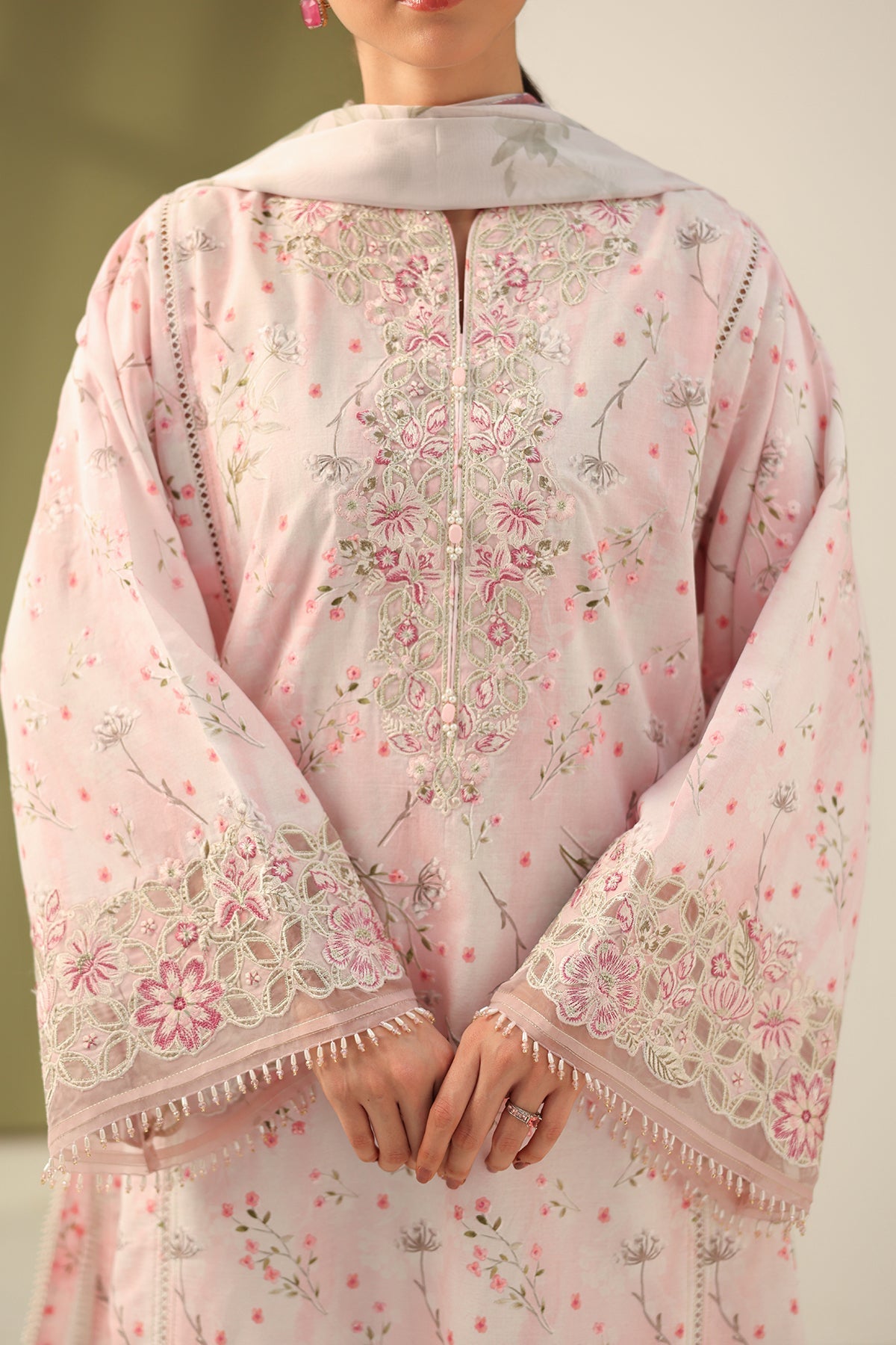 Baroque | Eid Printique | EMBROIDERED PRINTED LAWN UF-4180 - Official Baroque stockist in UK - Sakeena London