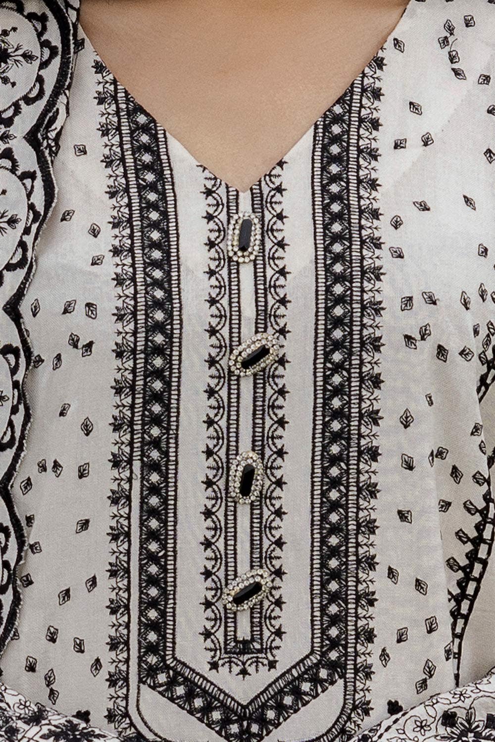 Gul Ahmed | Winter Collection 24 | Acrylic Dupatta AP-42006 - Official Gul Ahmed stockist in UK - Sakeena London