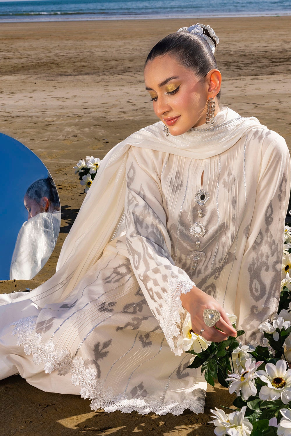 Gul Ahmed | Taara 25 | MJ-52003 - Official Gul Ahmed stockist in UK - Sakeena London