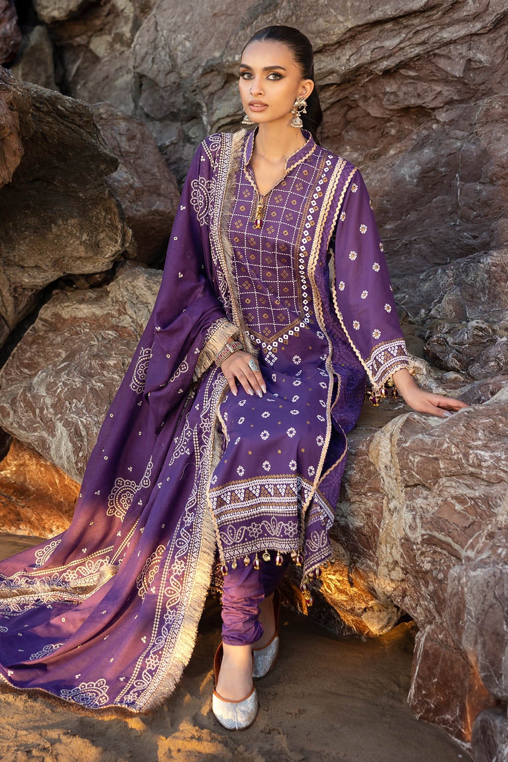 Gul Ahmed | Chunri Lawn 25 | CL-52169 - Official Gul Ahmed stockist in UK - Sakeena London