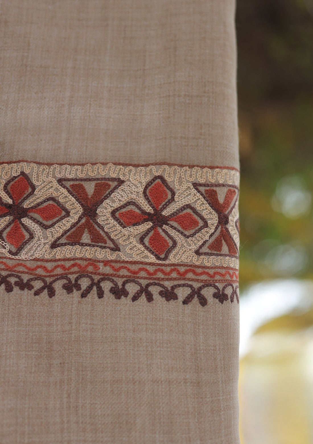 Wool Ari Work Shawl D - 39 - D SKIN