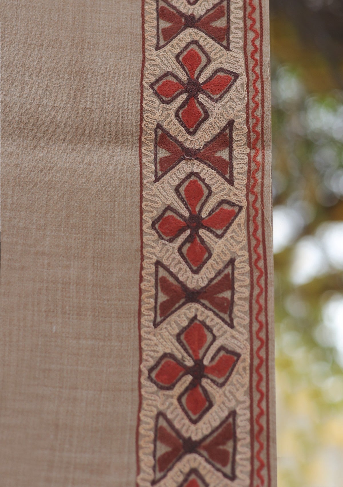 Wool Ari Work Shawl D - 39 - D SKIN
