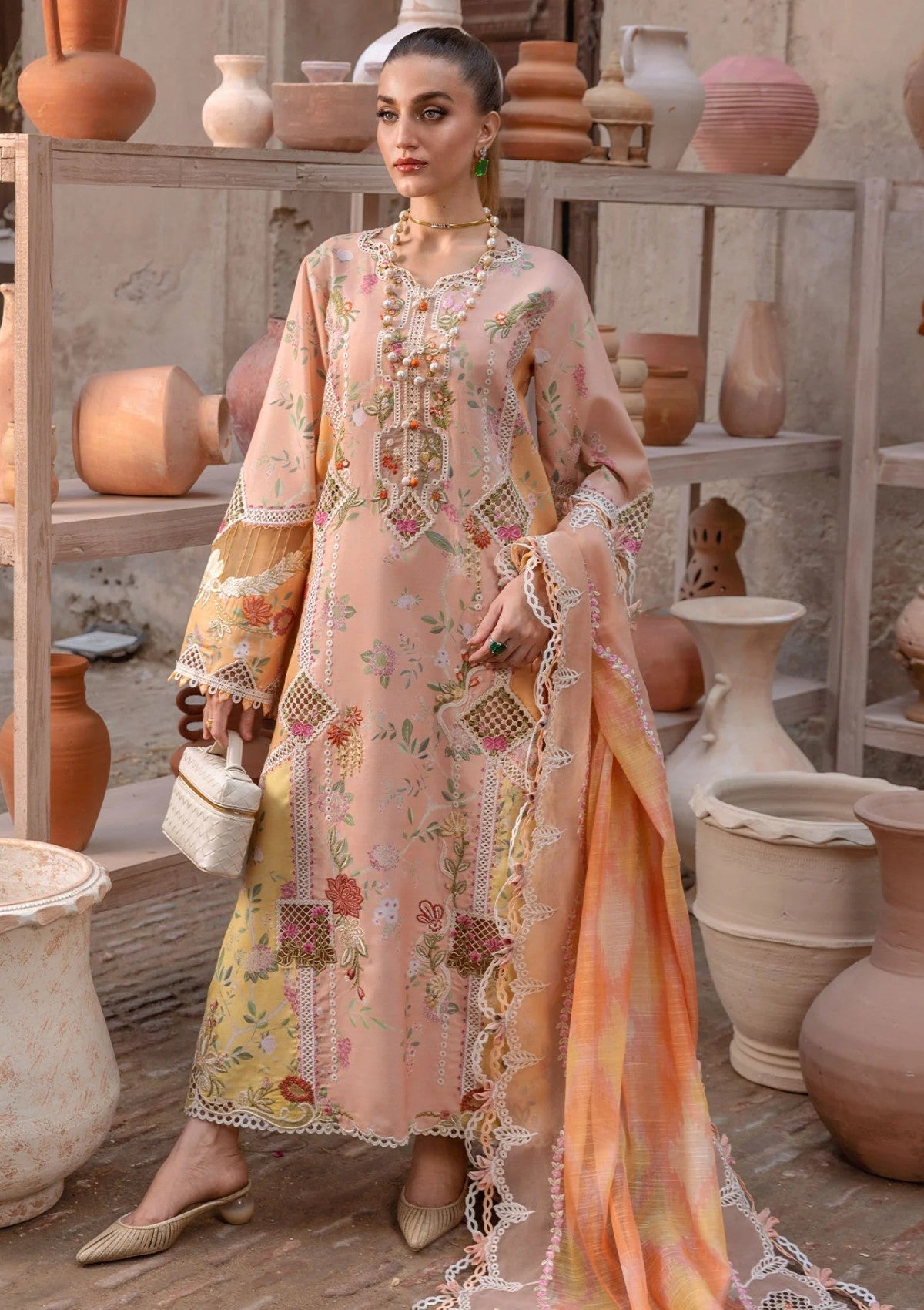 Lawn - Crimson - Tasawar - CT25#4B - BONJOUR AND BLOOM