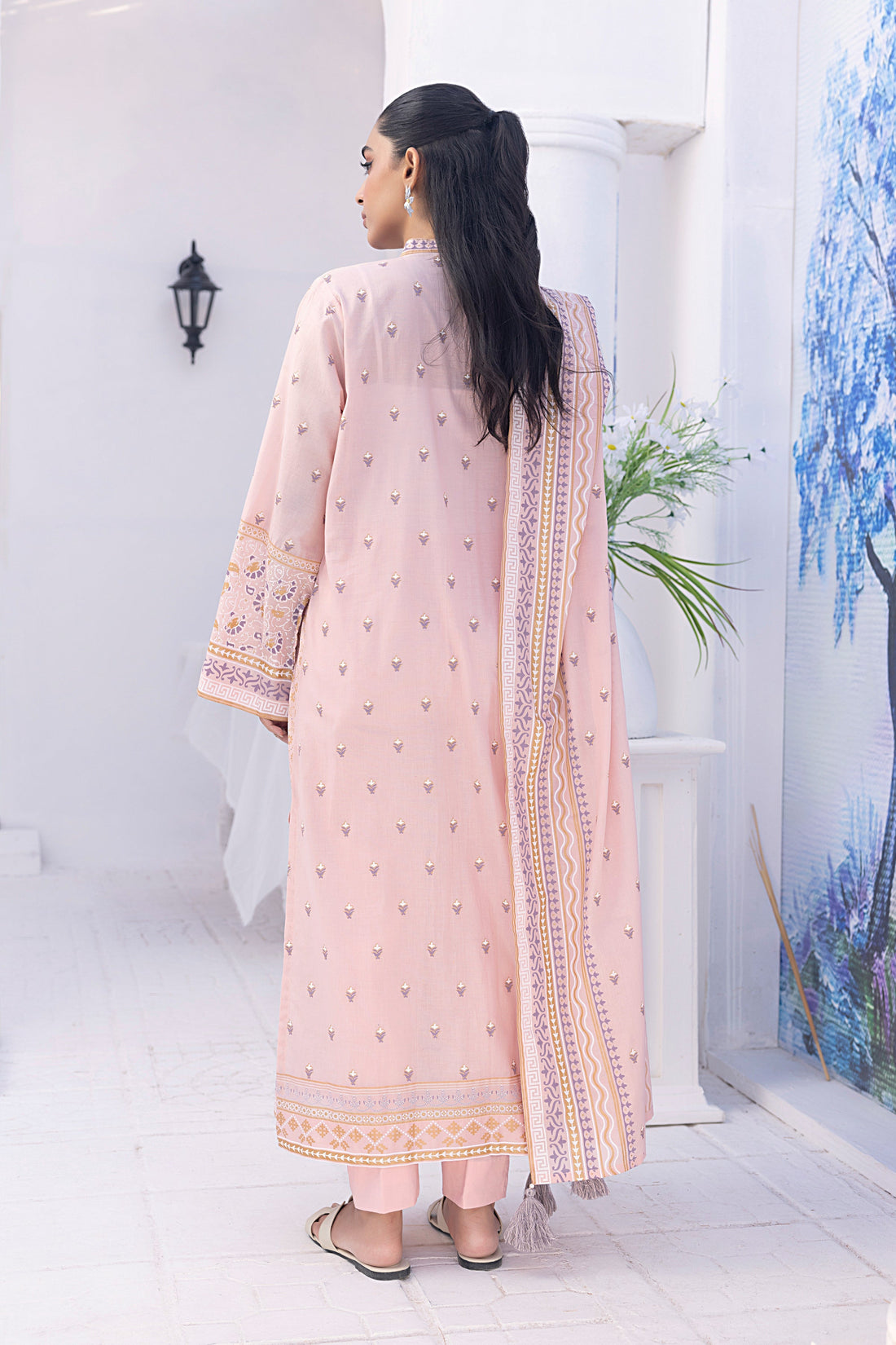 LSM | Winter Marina 24 | 0193 - Official LSM stockist in UK - Sakeena London