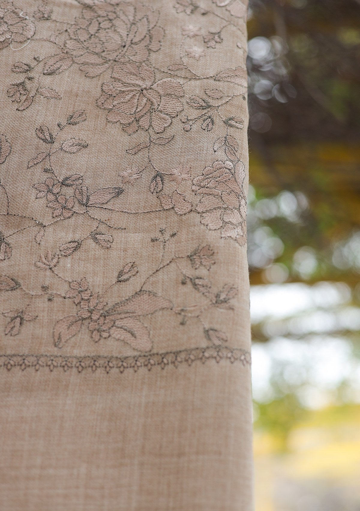 Wool Emboridered Shawl D - 06B - SKIN