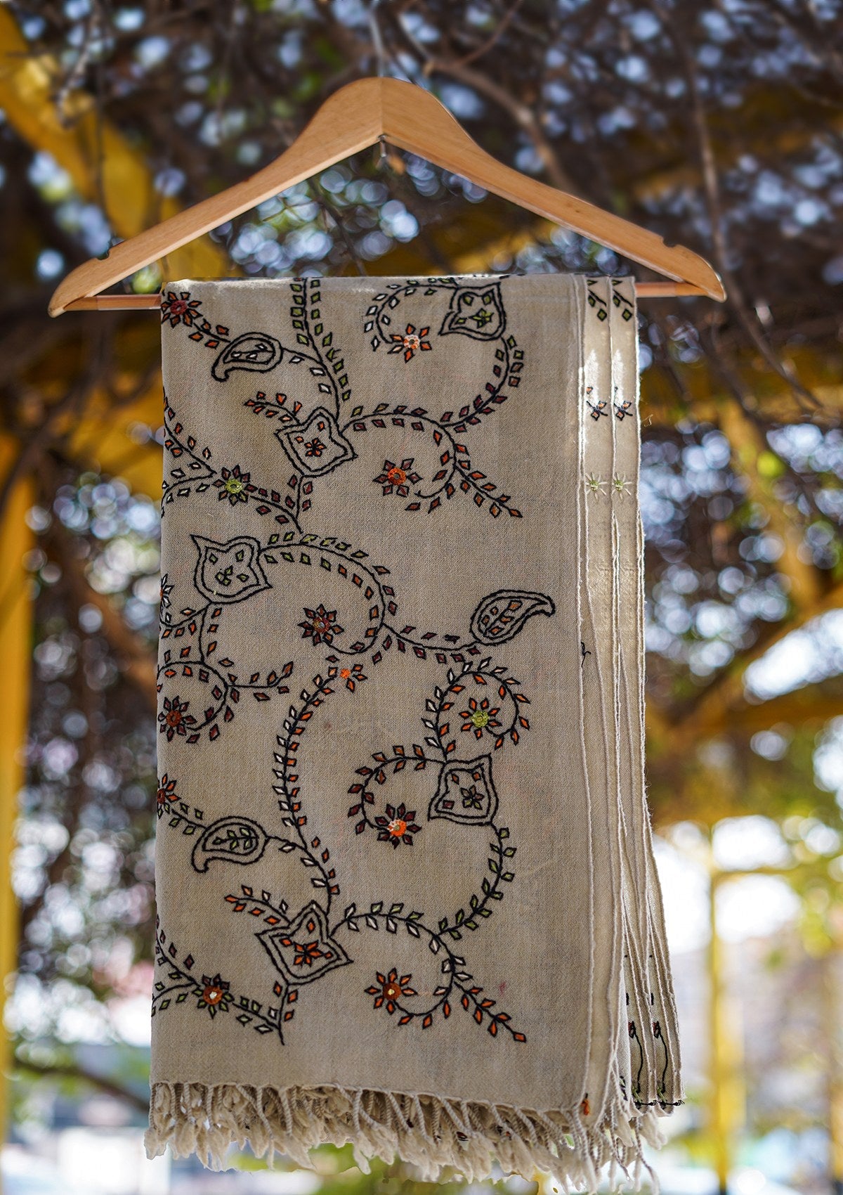 Wool Needle Work Shawl D - 45U - L Mouse