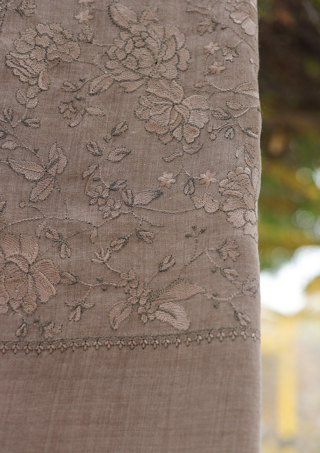 Wool Emboridered Shawl D - 06 - L BROWN