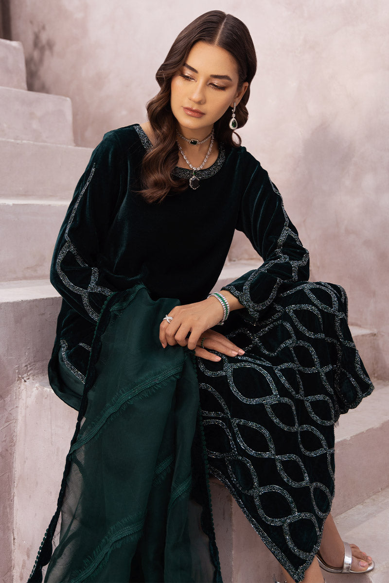 Chic Opicial | Velveteen Luxury Fall Collection | Aysel - Official Chic Opicial stockist in UK - Sakeena London