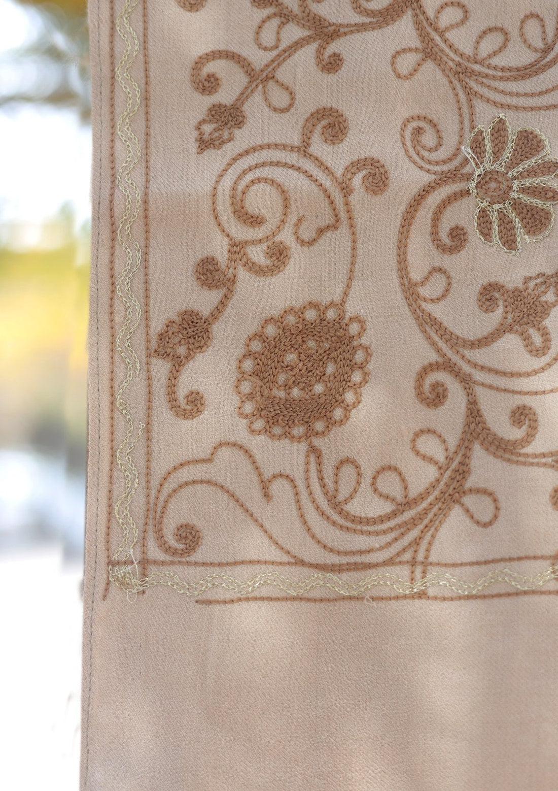 Wool Ari Work Shawl D - 31 - SKIN