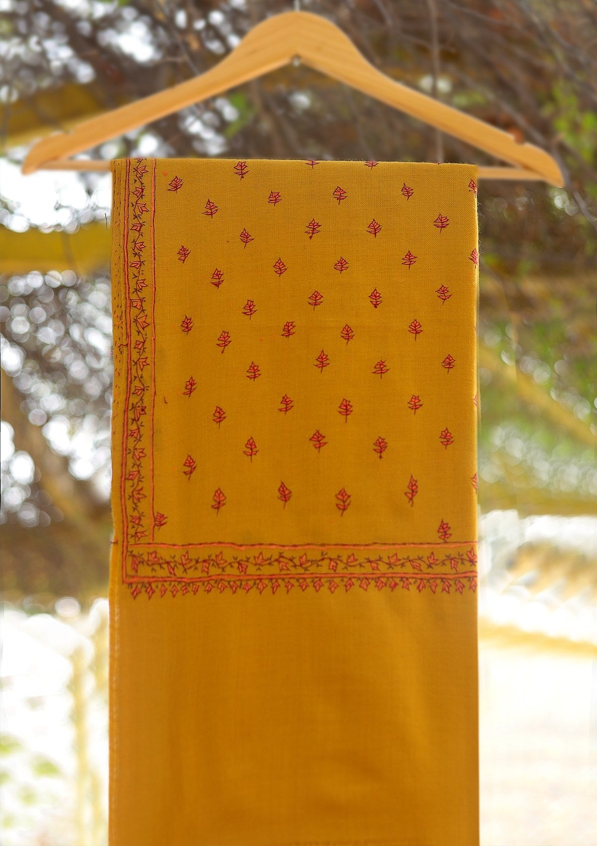 Wool Needle Work Shawl D - 70H - MAROON