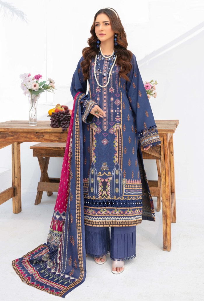 Humdum | Saira Bano Lawn 24 | D05 - Official HumDum stockist in UK - Sakeena London