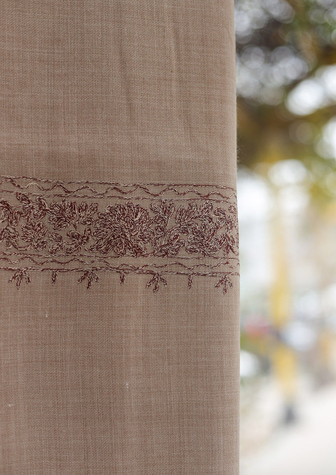 Wool Ari Work Shawl D - 37 - L BROWN
