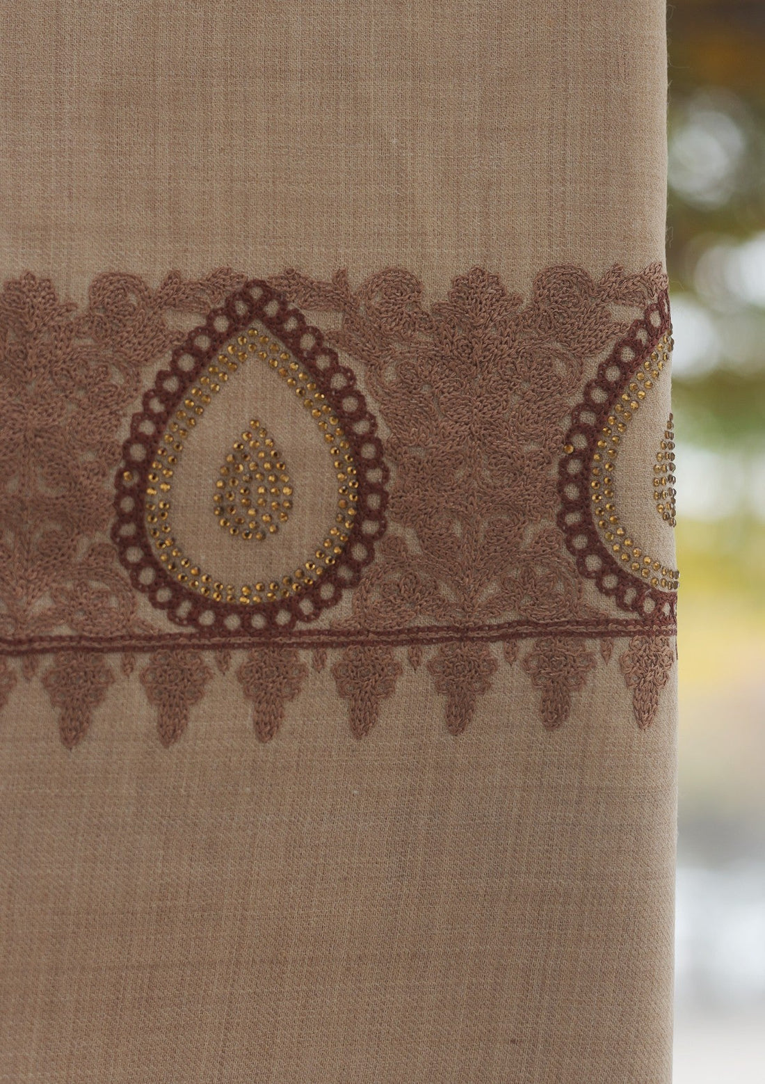 Wool Ari Work Shawl D - 33 - S BROWN