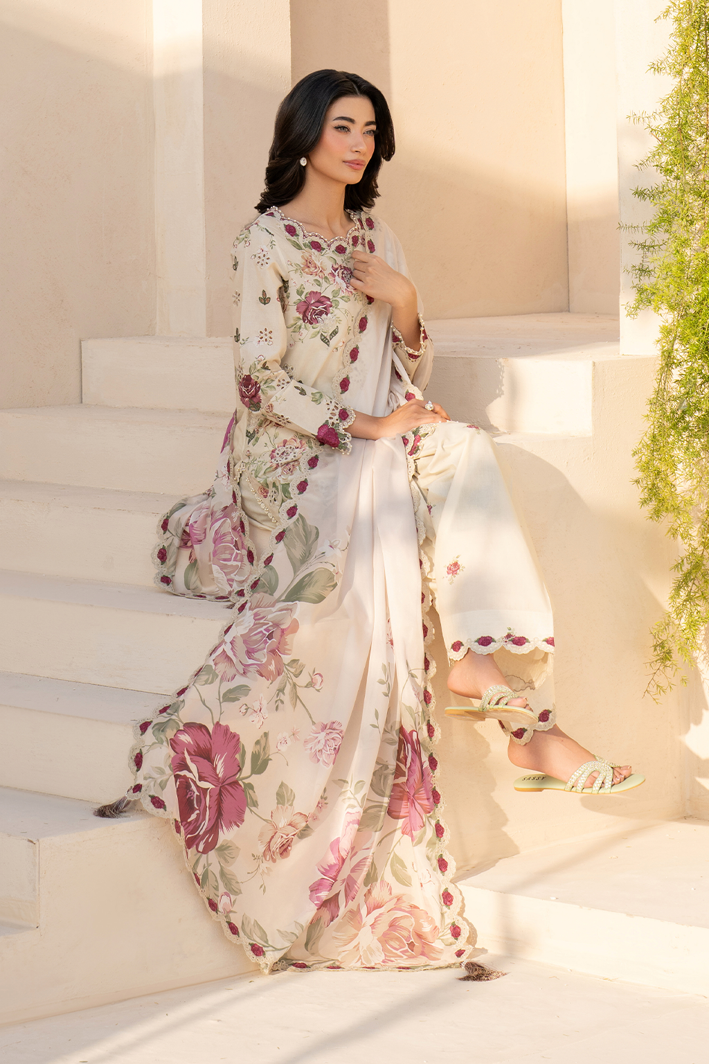 Iznik | Festive Lawn 25 | EFL-05 - Official Iznik stockist in UK - Sakeena London