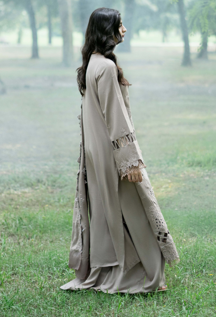 Hum Dum | Zephyr Wool Collection | Zephyr - D10 - Official HumDum stockist in UK - Sakeena London