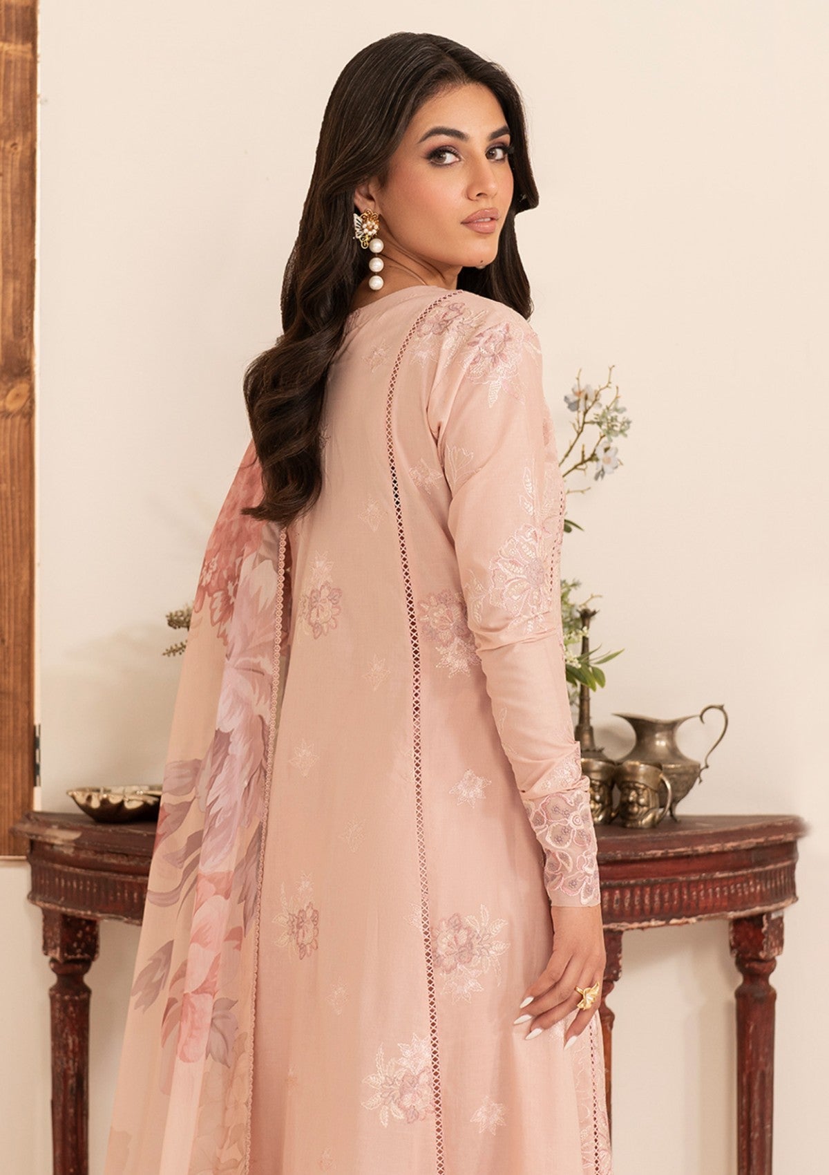 Lawn - Zarif - Lamhay - Luxury Eid 25 - ZLLE25#10 - AREÃÂÃÂÃÂÃÂÃÂÃÂÃÂÃÂ