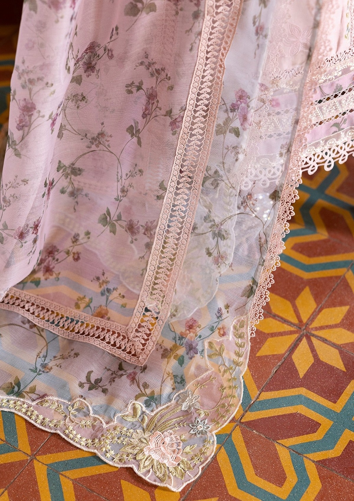Lawn - Saira Shakira - Bloom - Eid Unstitched 25 - SSEL#3A - CHLOE