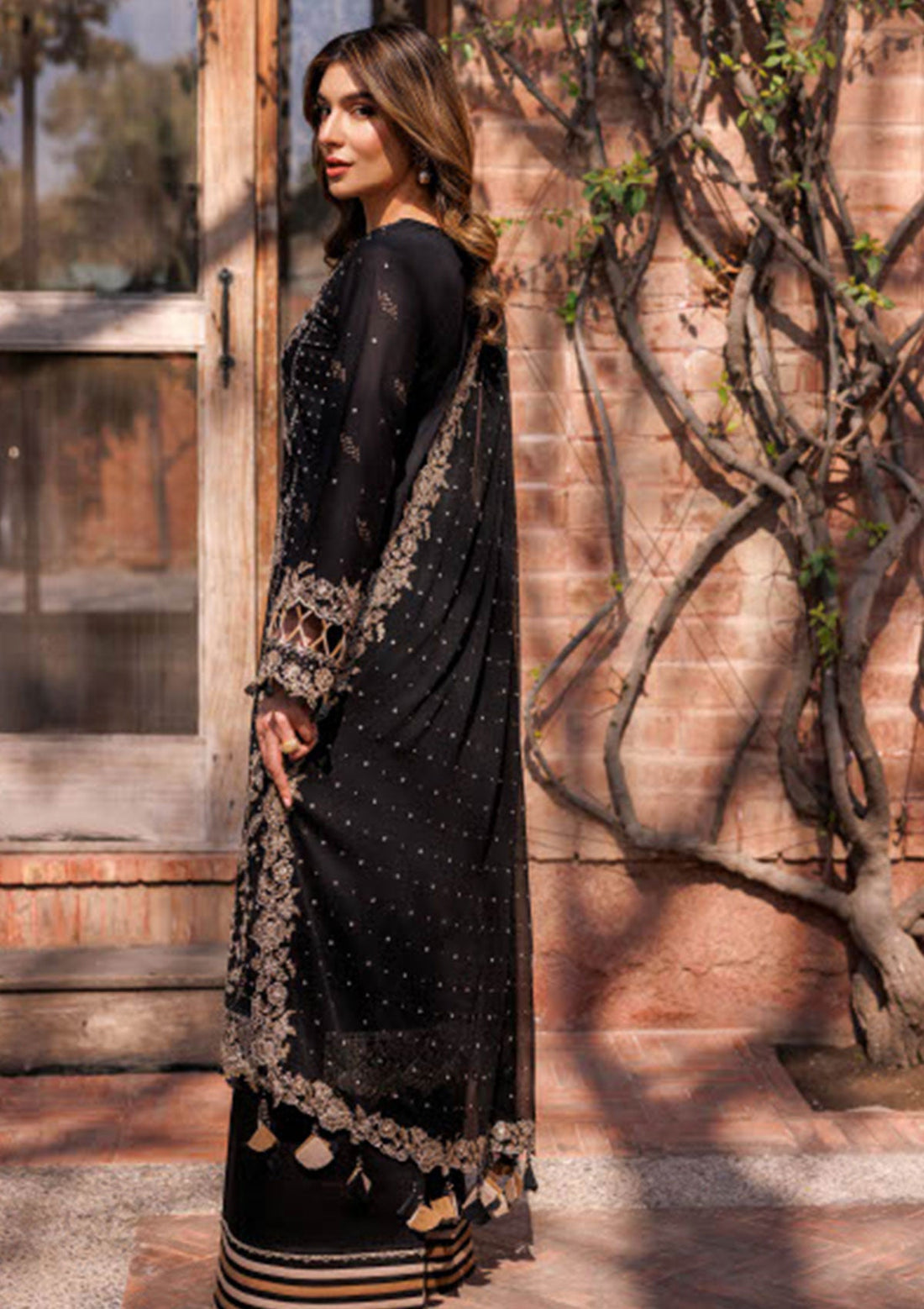 Lawn Collection - Farasha - Kaavish - FK24#03 - RAVEN AURA
