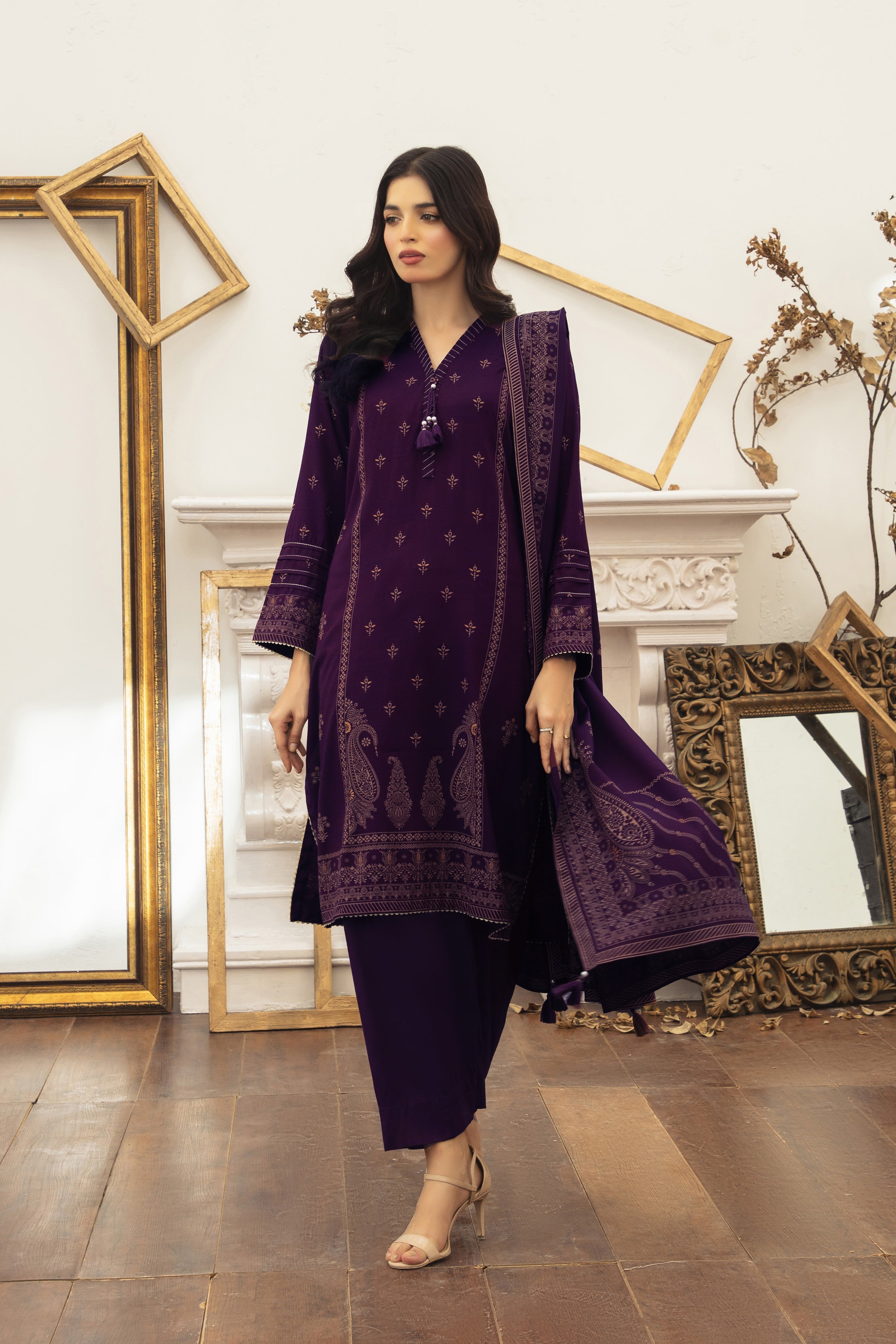 LSM | Winter Marina 25 | 0007-B - Official LSM stockist in UK - Sakeena London