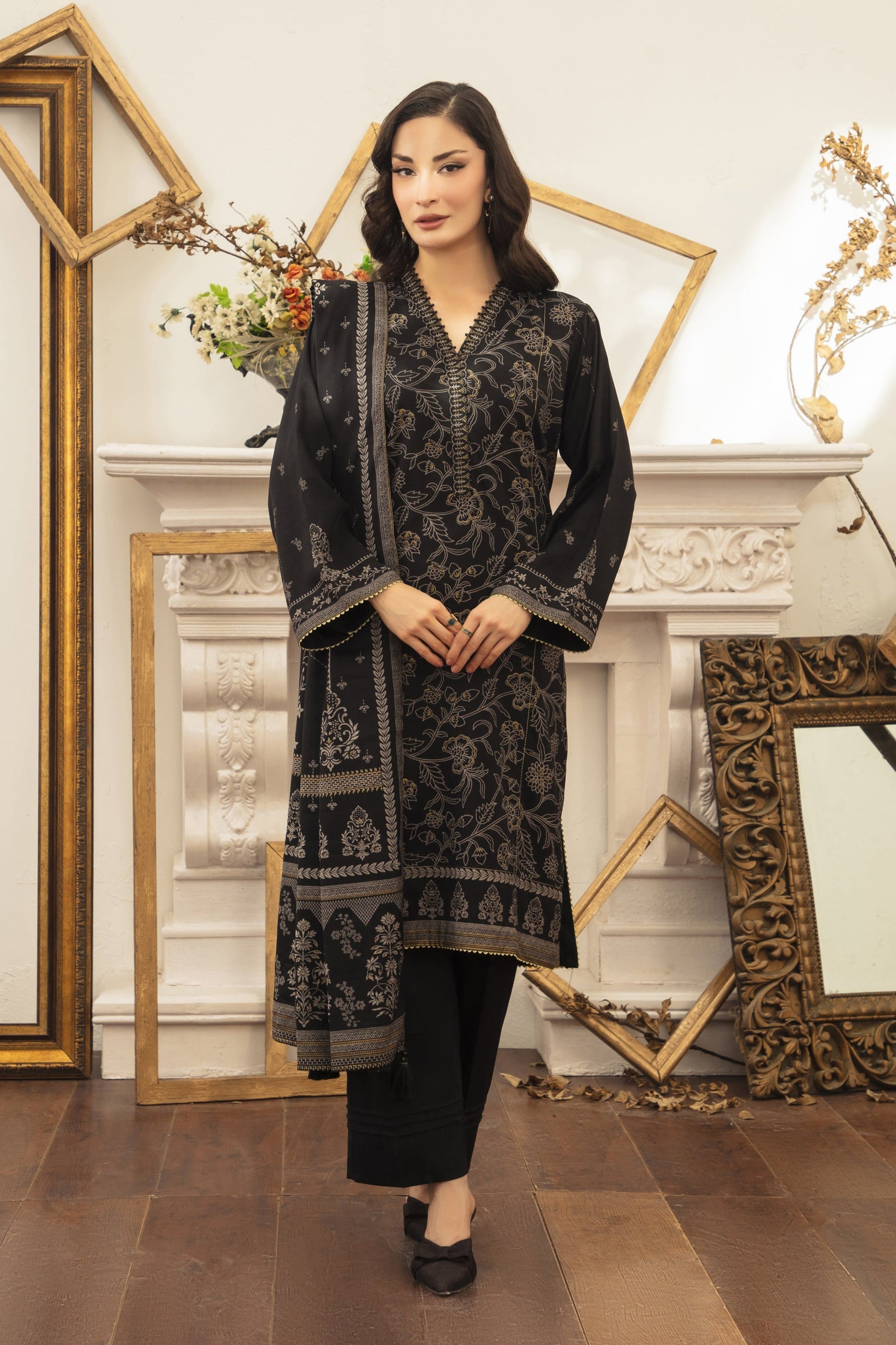 LSM | Winter Marina 25 | 0259-A - Official LSM stockist in UK - Sakeena London