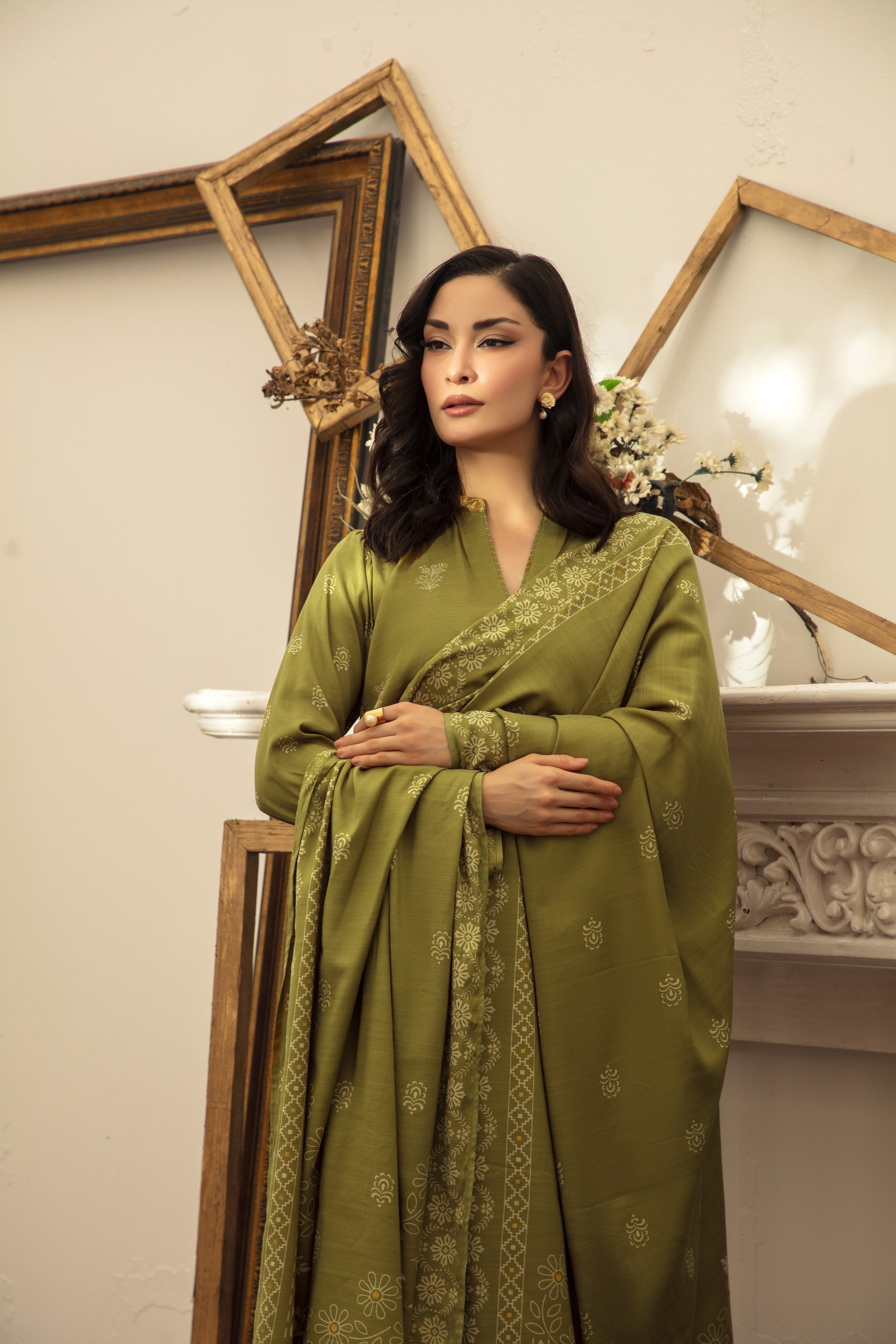 LSM | Winter Marina 25 | 0009-C - Official LSM stockist in UK - Sakeena London